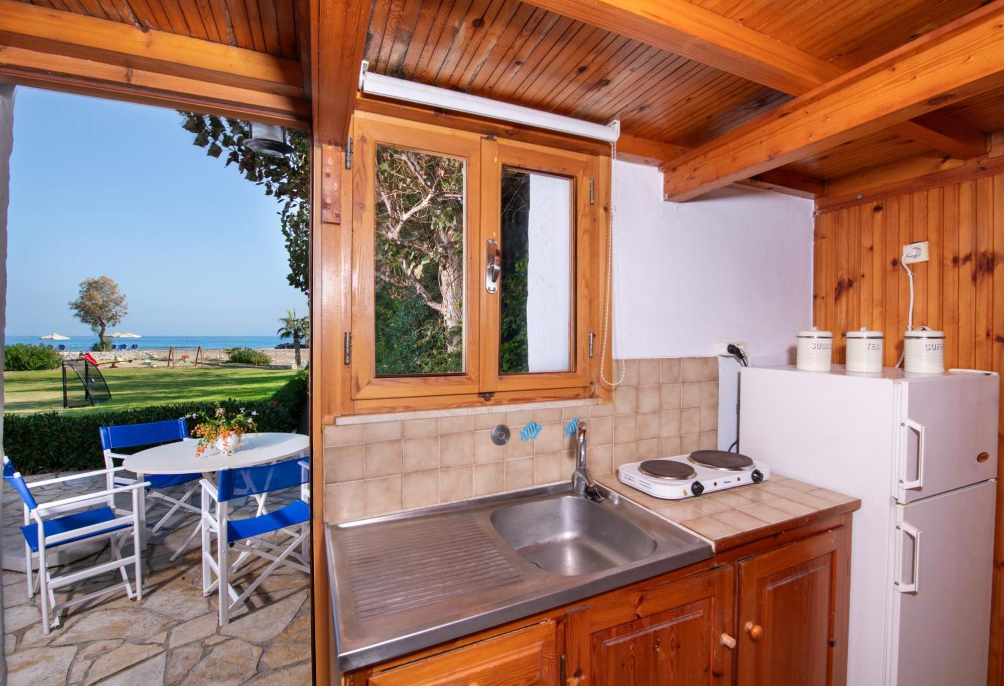 Ismini Apartments Καλύβες Εξωτερικό φωτογραφία