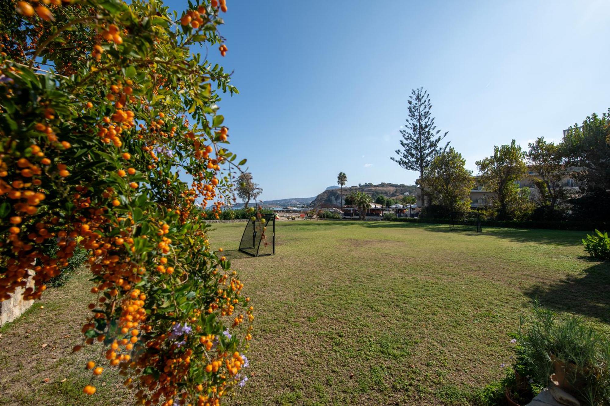 Ismini Apartments Καλύβες Εξωτερικό φωτογραφία