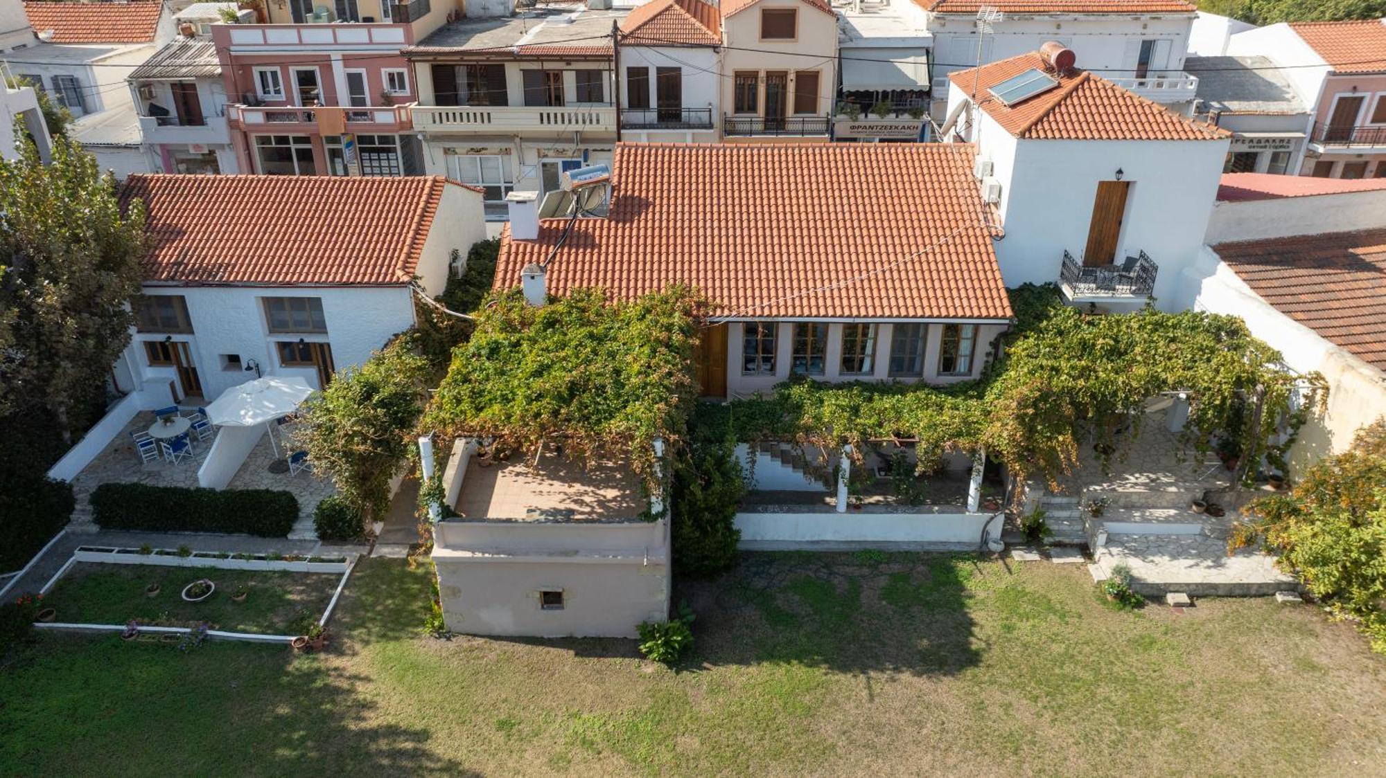 Ismini Apartments Καλύβες Εξωτερικό φωτογραφία