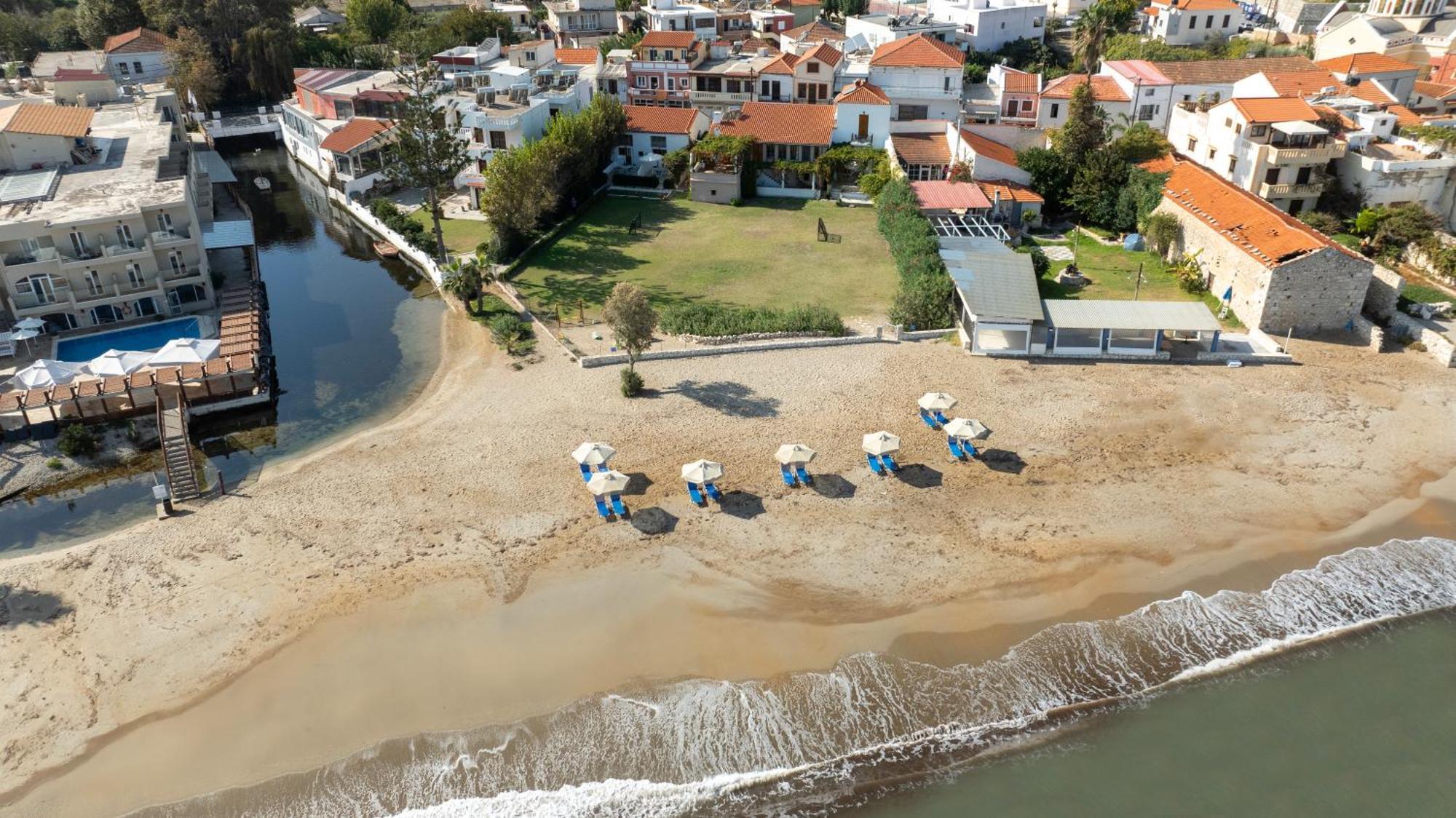 Ismini Apartments Καλύβες Εξωτερικό φωτογραφία