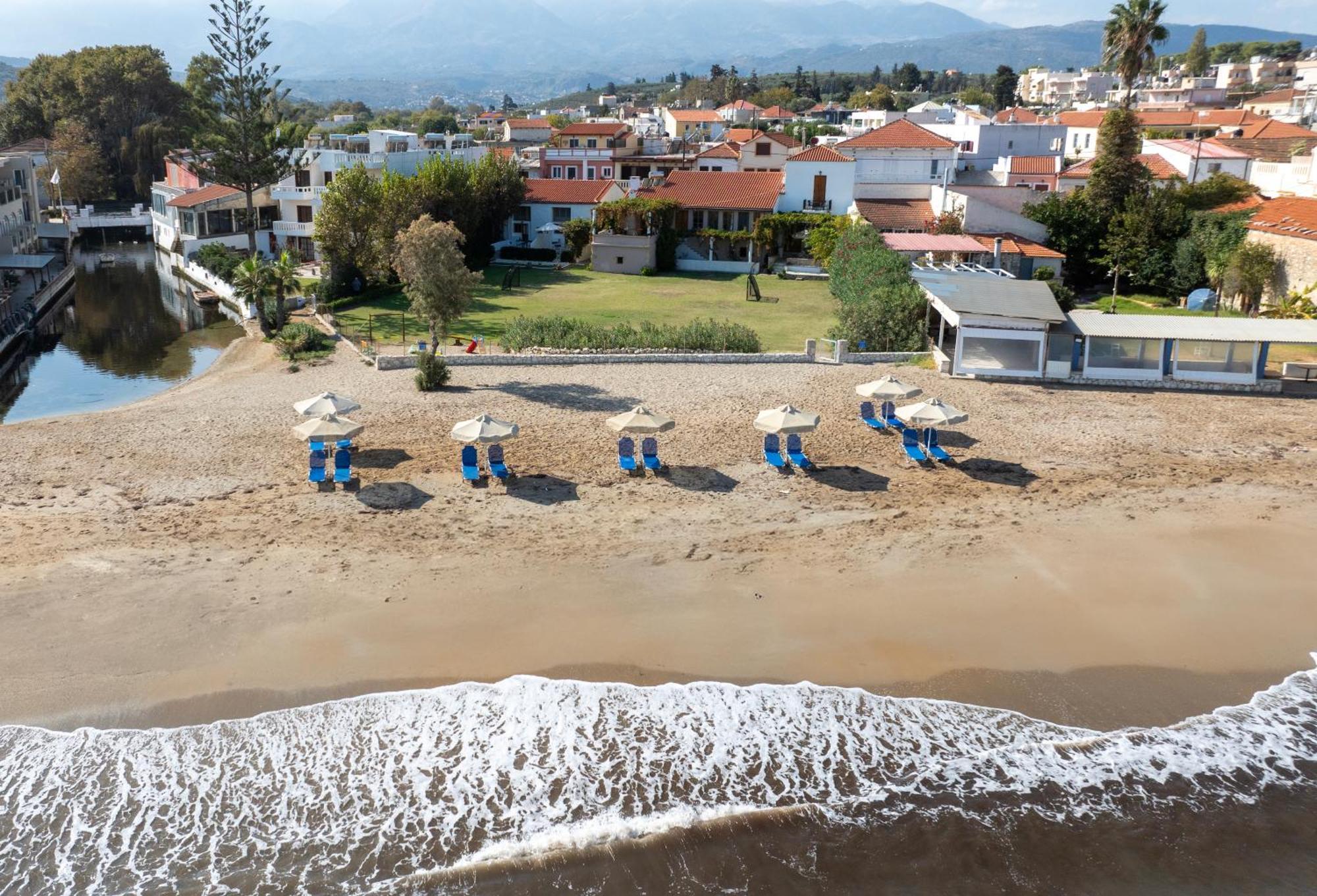 Ismini Apartments Καλύβες Εξωτερικό φωτογραφία